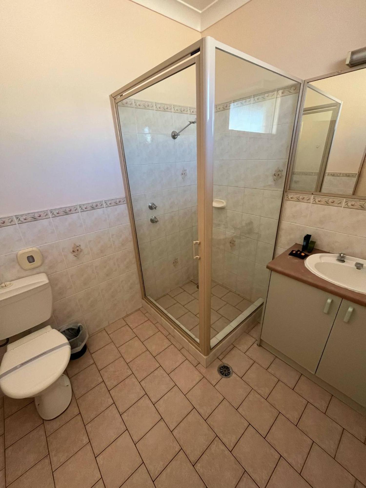 Copper City Motel Кобар Екстер'єр фото